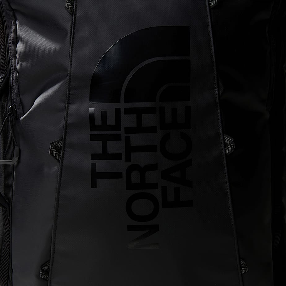 The North Face Base Camp Rolling Thunder 22