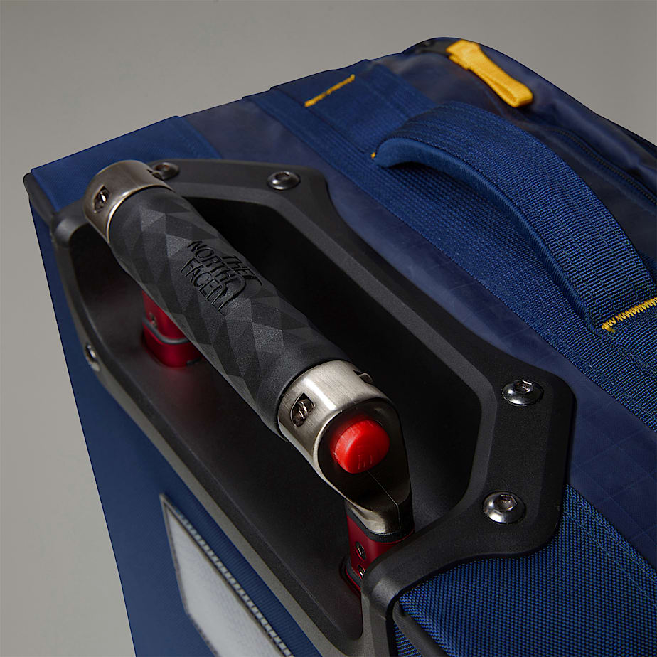The North Face Base Camp Voyager Roller 21